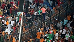ده‌ها هوادار تیم فوتبال الجزایر در فرانسه بازداشت شدند