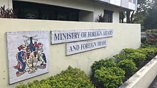 Venezuela: fra finto dialogo e arresti