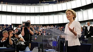 Προεδρία Κομισιόν: Η μεγάλη ώρα για την Ούρσουλα φον ντερ Λάιεν