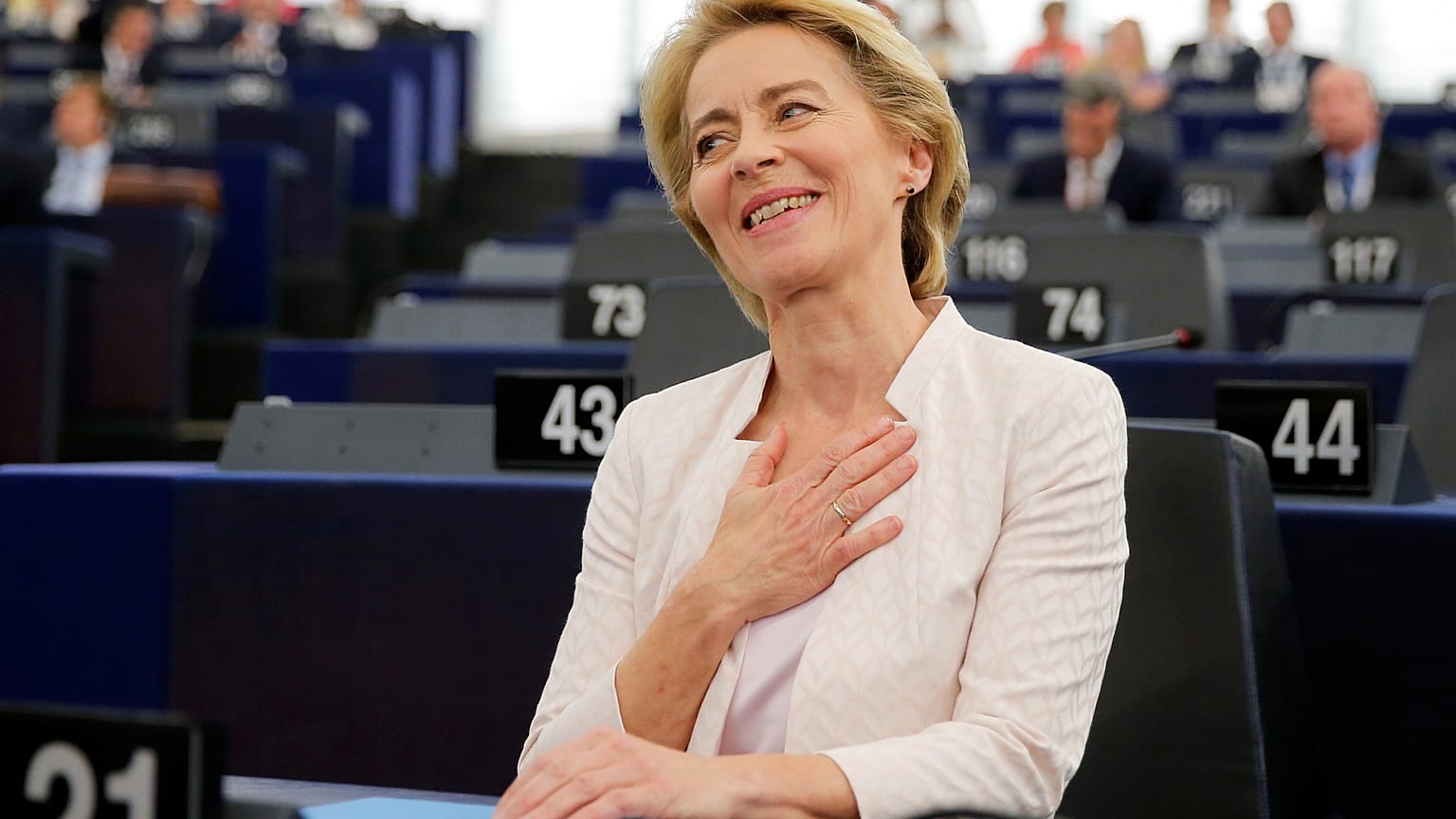 Nagyon megkönnyebbültem – mondta a szavazás után der Leyen
