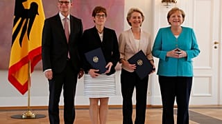 AKK, delfín de Merkel y nueva ministra de Defensa de Alemania