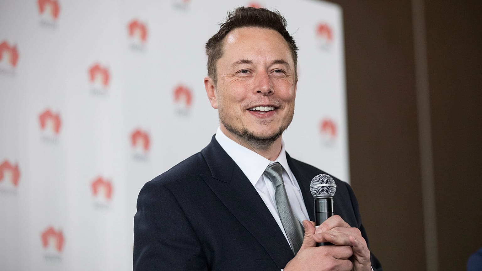 Agyba ültetett eszközzel olvasná gondolatainkat Elon Musk