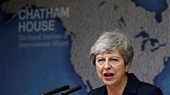 Britische Premierministerin beklagt Populismus