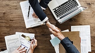 Ερευνα της PfB : Πως οι ελληνικές εταιρείες προχωρούν στον ψηφιακό μετασχηματισμό;