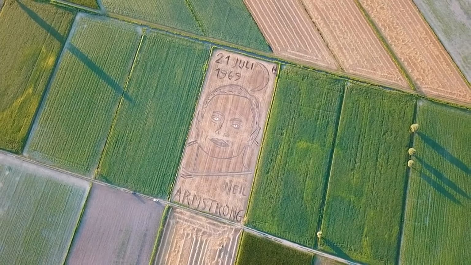 Hommage à Apollo 11 : un portrait géant de Neil Armstrong apparaît en Italie