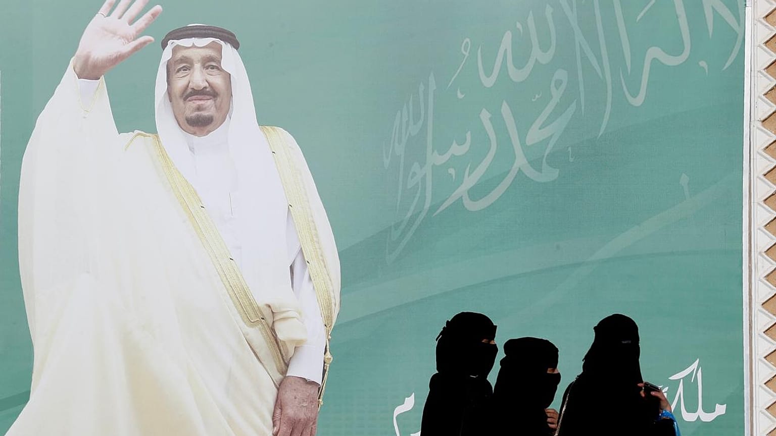 Suudi Arabistan'da Amerikalı kadın, bikinili fotoğrafları nedeniyle kızının velayetini kaybetti