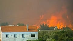 Πορτογαλία: Πύρινο μέτωπο 25 χιλιομέτρων