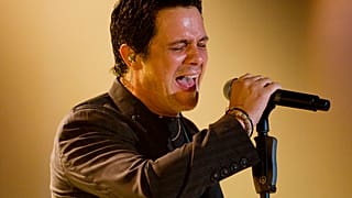 Alejandro Sanz y Miguel Bosé piden la renuncia del gobernador de Puerto Rico