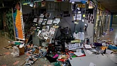 Das verwüstete Büro des Abgeordneten Junius Ho.