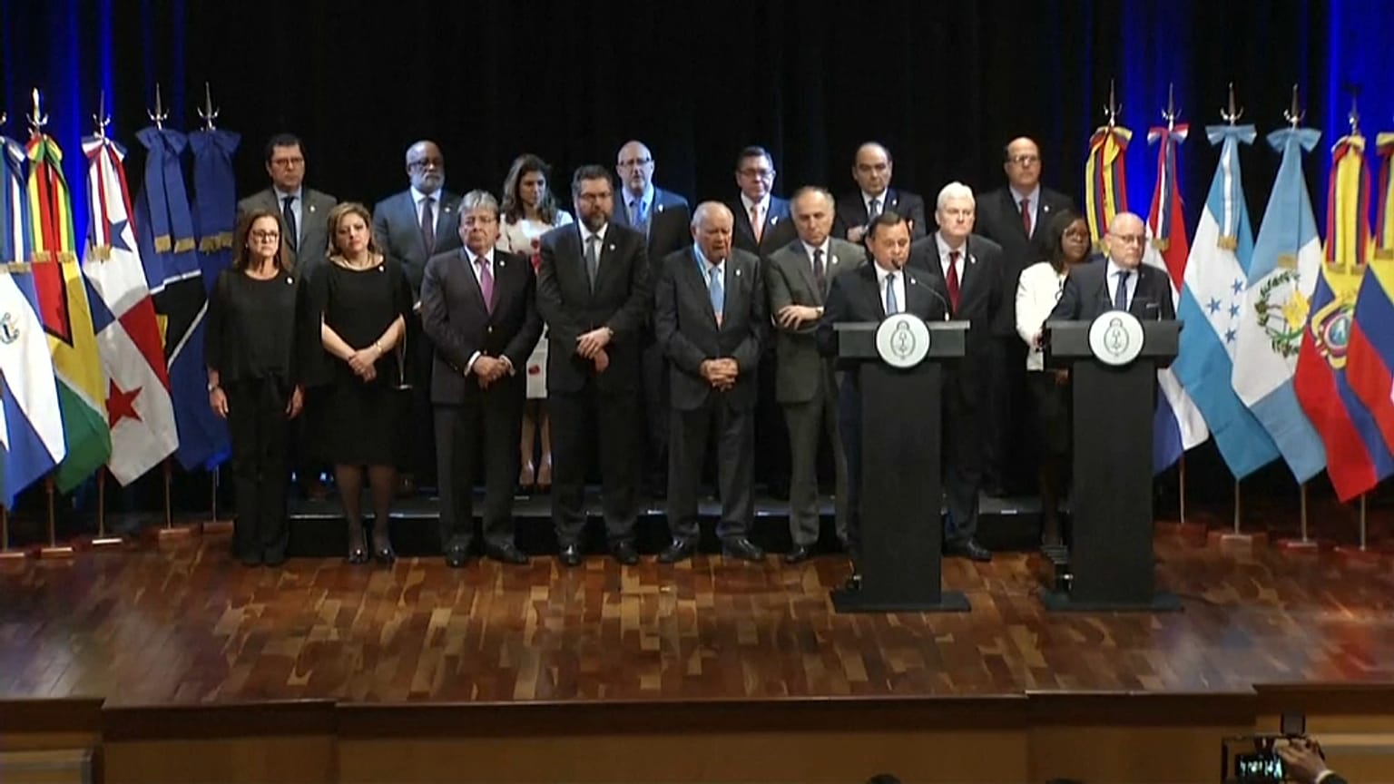 Grupo de Lima quer solução pacífica para a Venezuela