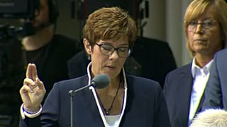 AKK jura su cargo de ministra de Defensa de Alemania