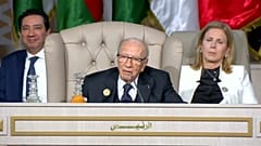 Первый демократически избранный