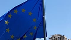 H Κομισιόν ενέκρινε την προστασία πρώτης κατοικίας