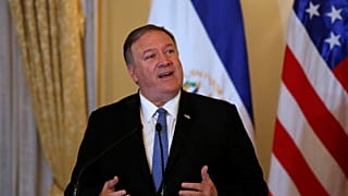 Pompeo: S-400'lerin aktif hale getirilmesi kabul edilemez, Türkiye'ye daha fazla yaptırım gelebilir