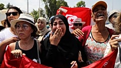 Tunisi: funerali solenni per Essebsi