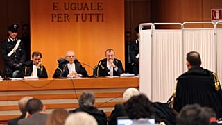 Collaboratori e testimoni di giustizia: un sistema con molte falle (soprattutto per i familiari)
