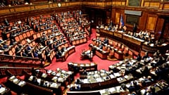 "Il suo nome non esiste" - La testimone anti-mafia Piera Aiello può essere eletta deputata?