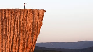 Why are people risking their lives to take the perfect selfie?