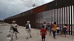 Trumps Mexiko-Grenzzaun "verschaukelt"