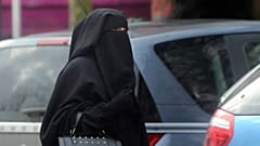 قانون ممنوعیت پوشاندن کامل صورت در هلند اجرایی شد