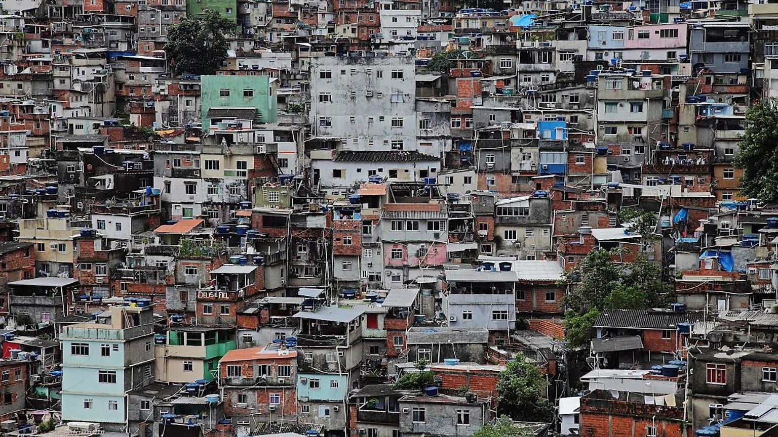 Veduta parziale della favela Rocinha.