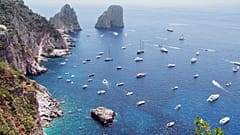 Die Faraglioni Bucht von Capri