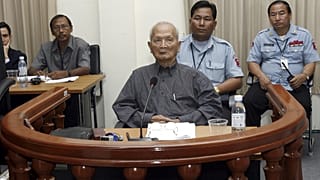 Kamboçya'da Kızıl Kmerlerin 'iki numarası' Nuon Chea 93 yaşında öldü