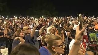 El Paso: Tausende gedenken der Massaker-Opfer
