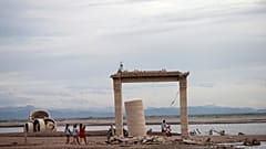 Vestige du temple, dans la région de Lopburi (Thaïlande)