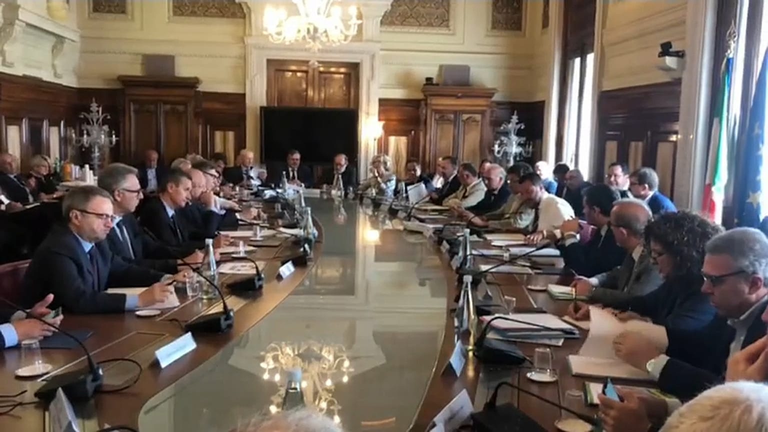 Sullo stato sociale, governo a targhe alterne? 