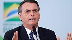 Bosszút áll a sajtón Bolsonaro