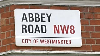 50-лет назад "Beatles" перешли через дорогу