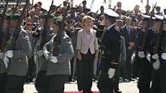 155 Millionen Euro für Berater und Co - Bundeswehr legt zahlen offen 
