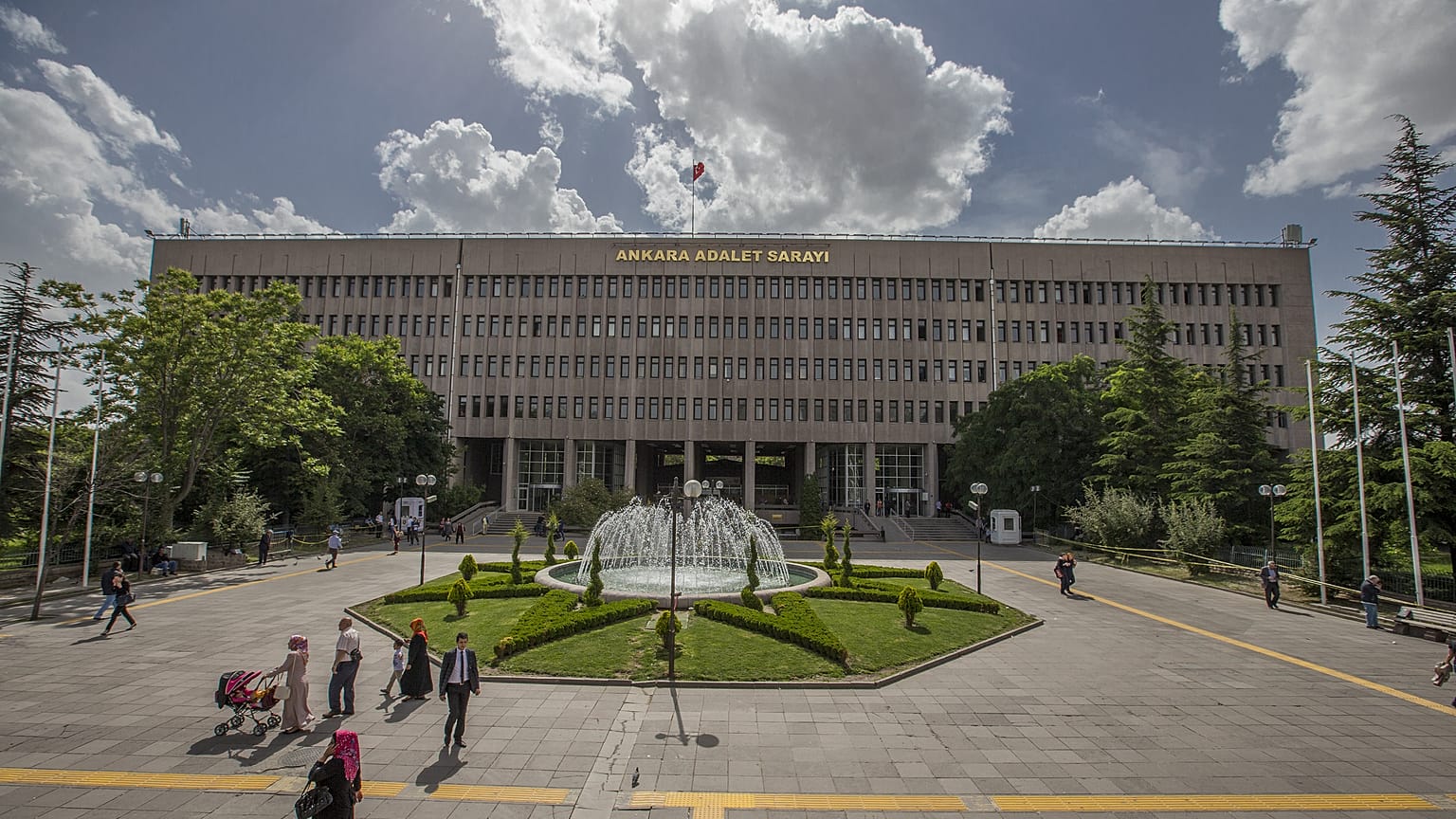 Ankara Adalet Sarayı binası