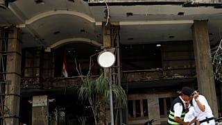 الأمن المصري يكشف هوية منفذ تفجير "معهد الأورام" ويعلن مقتل 17 "إرهابيا" 