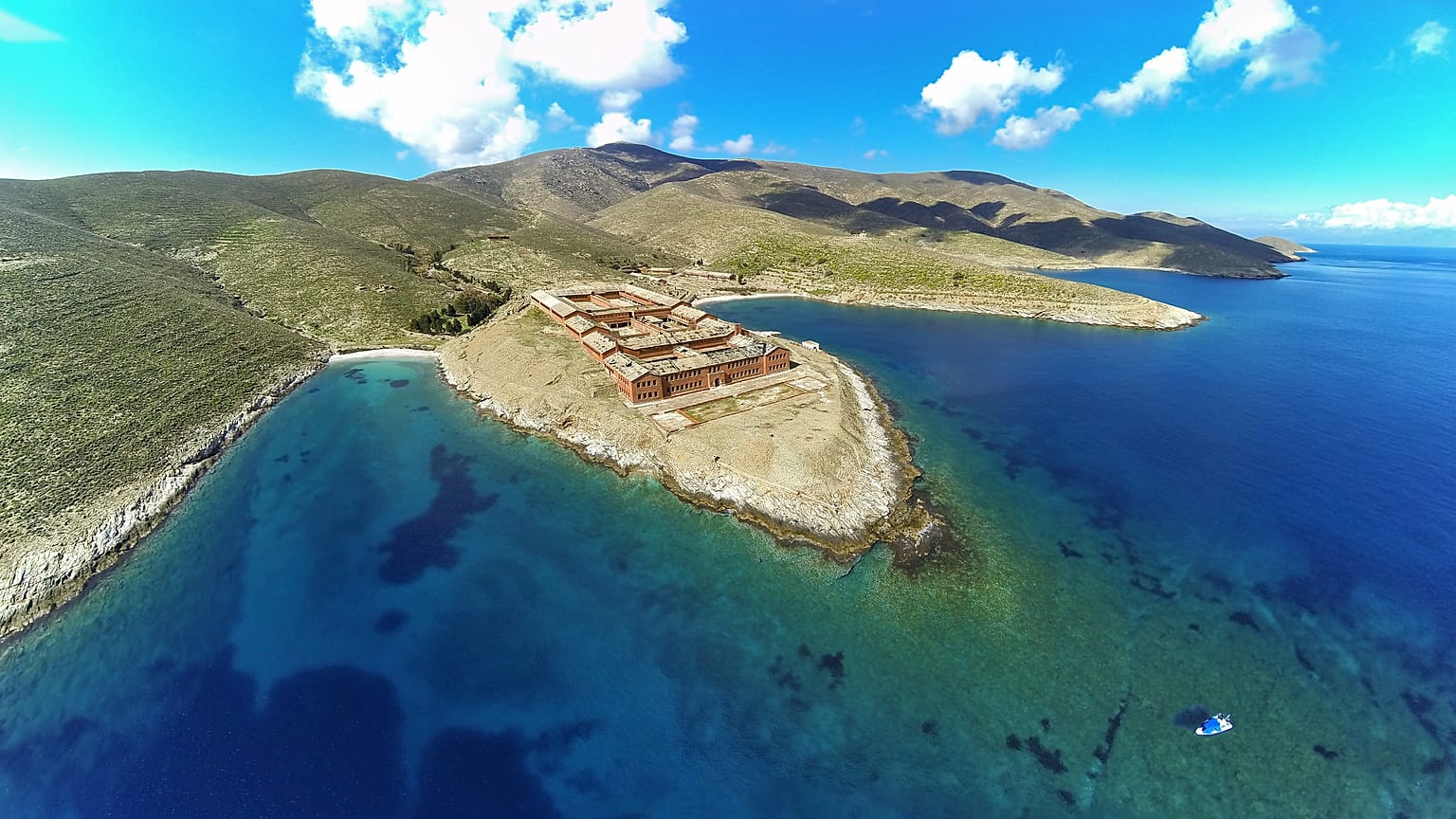 WWF Ελλάς: Νέα πρότυπη Θαλάσσια Προστατευόμενη Περιοχή στη Γυάρο