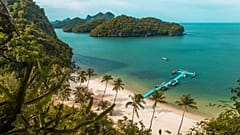 Mu Ko Ang Thong National Park - a beach in Thailand