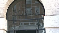 Milano in profondo rosso, sale lo spread