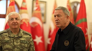 Milli Savunma Bakanı Hulusi Akar KKTC'de