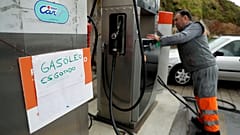 Portekiz'de tanker şoförleri greve gitti, akaryakıt istasyonlarında benzin kalmadı