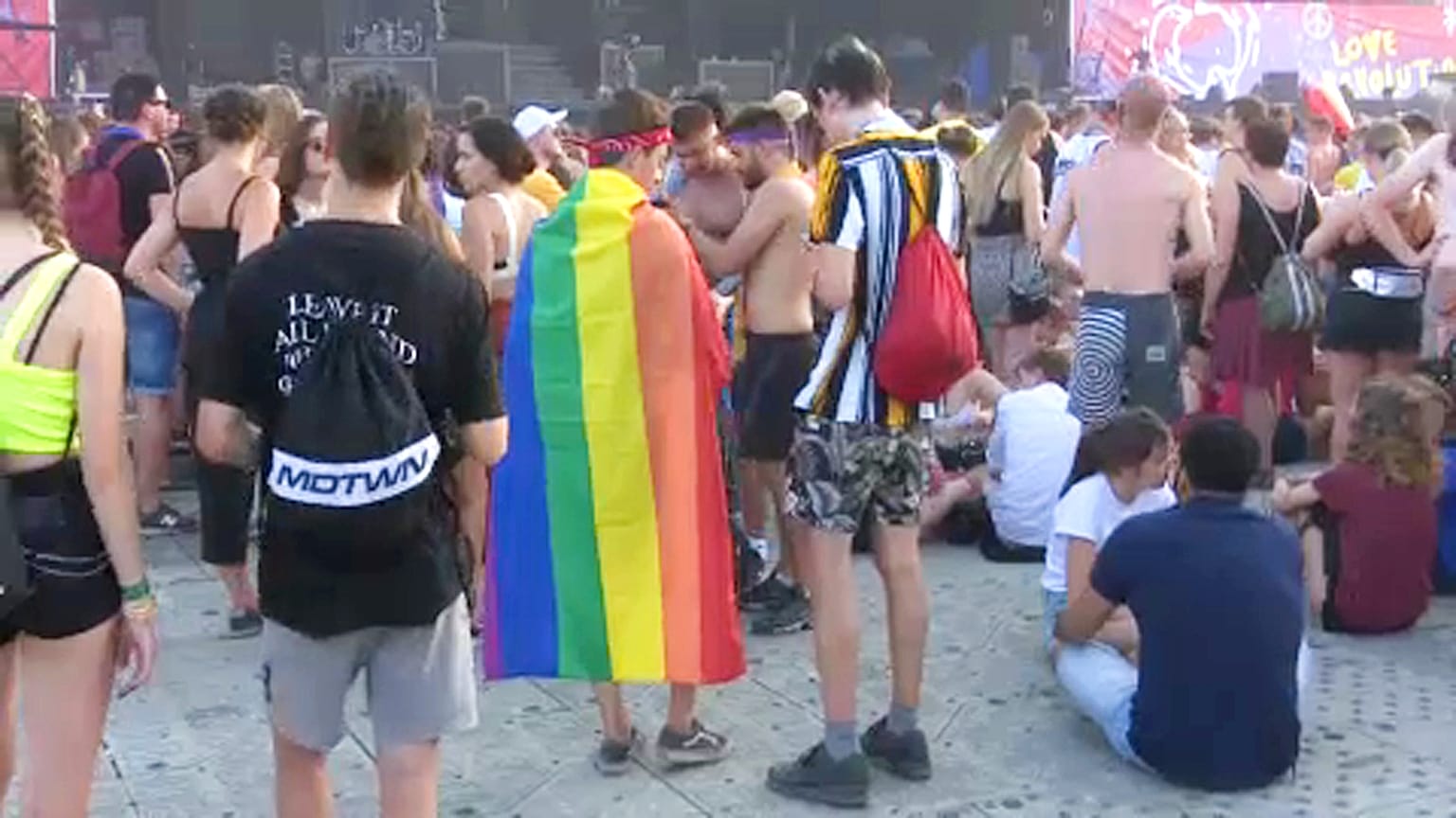 A fesztiválozókat nem zavarják az azonos nemű párok