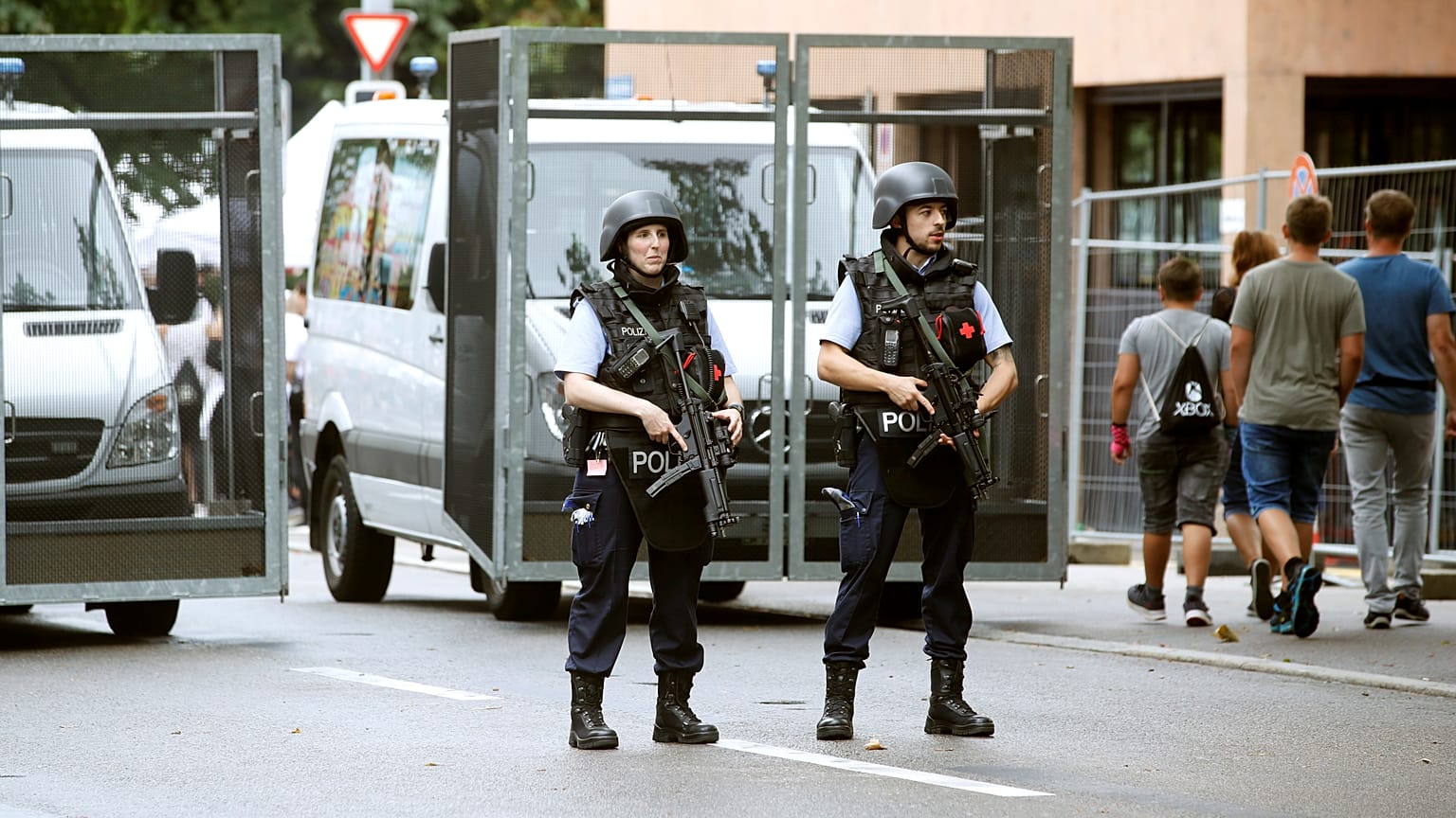 Rucksack mit Bombenattrappen: Deutscher in der Schweiz festgenommen