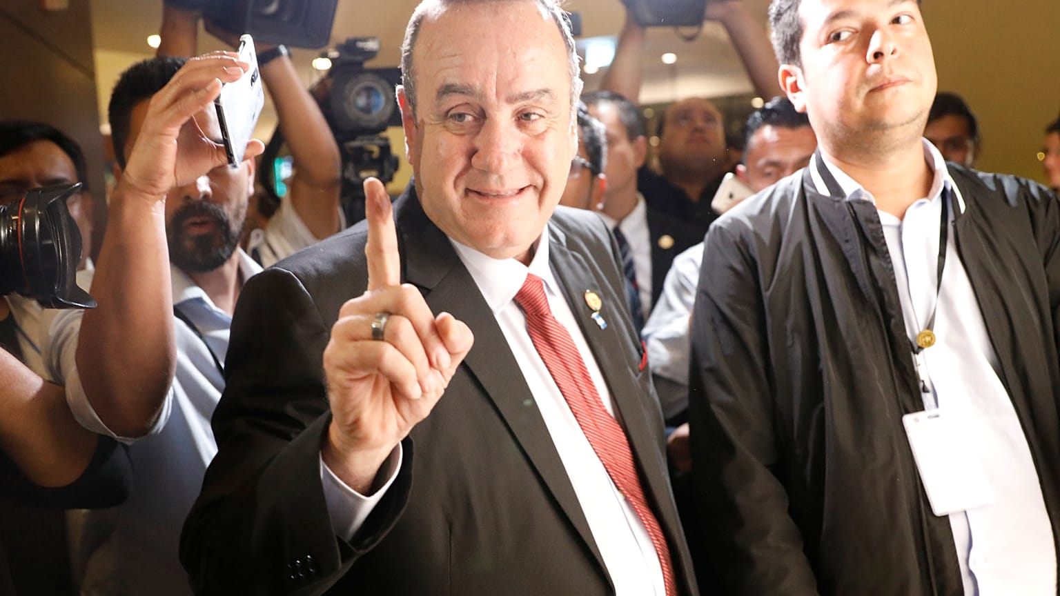 Alejandro Giammattei, o conservador eleito presidente da Guatemala