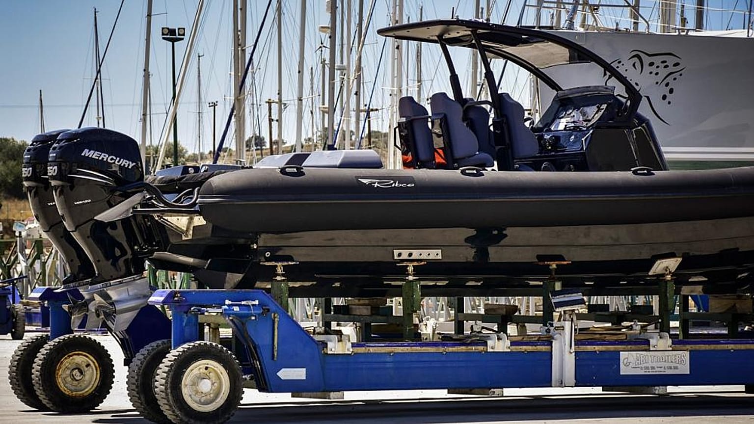 Das 10 Meter lange aufblasbare Boot, das im Zentrum der Ermittlungen steht