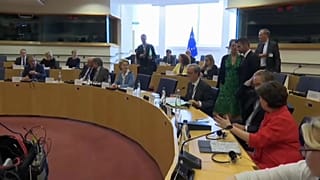 Moscovici confía en la democracia italiana para superar la incertidumbre política