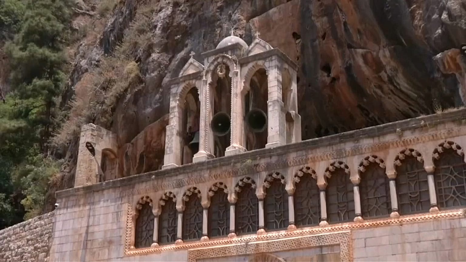 دير القديس أنطونيوس قزحيا