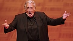 Molestie sessuali: cancellate due performance di Placido Domingo
