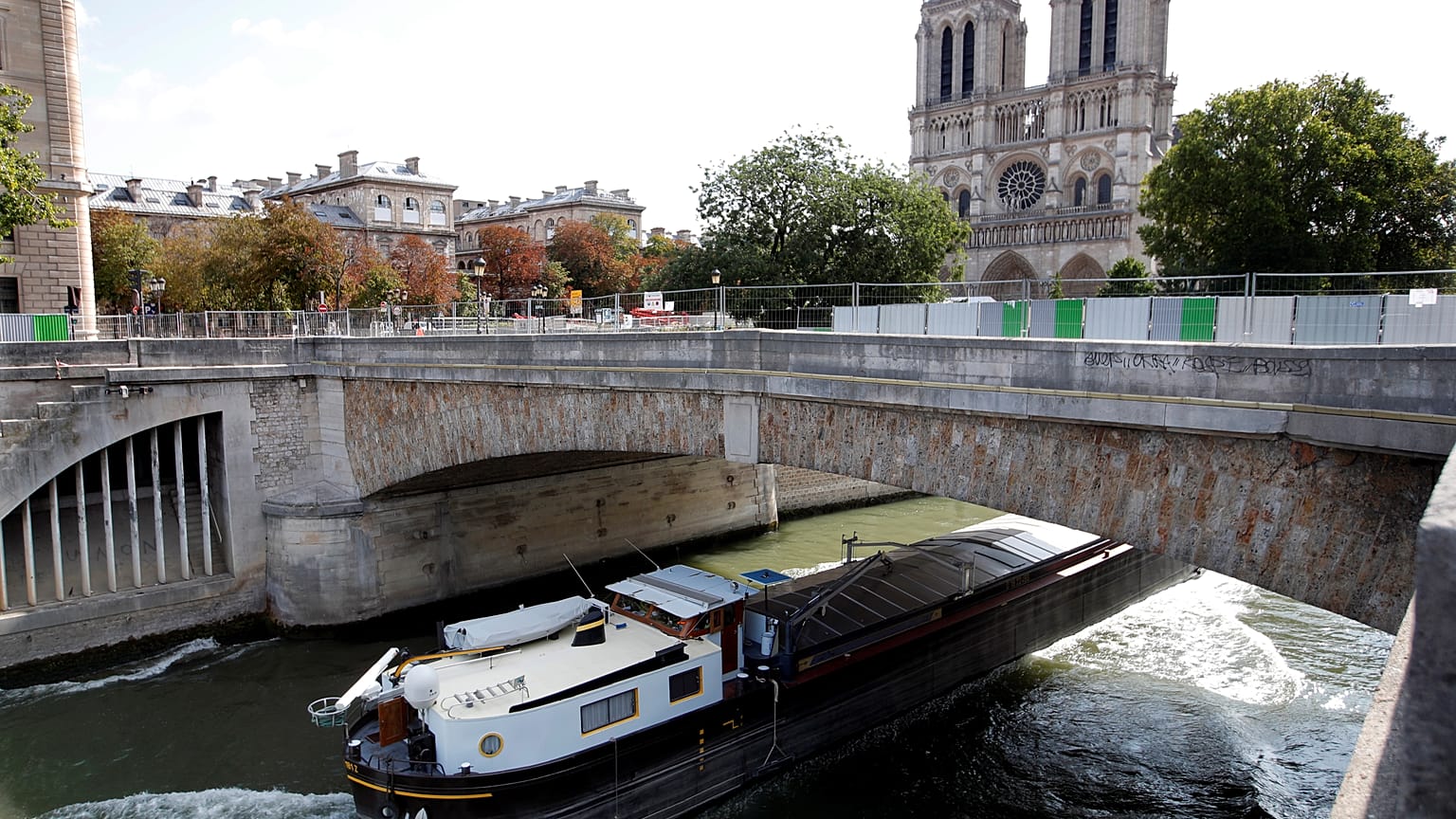 Párizs: újrakezdődhetnek a Notre-Dame körüli munkák 