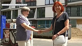 Berlino, riunite dopo 58 anni le "ragazze del muro"