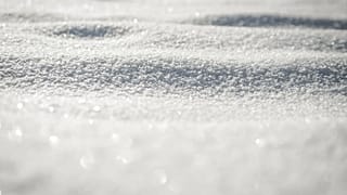 Mikroplastik im Schnee und in der Luft - offenbar überall